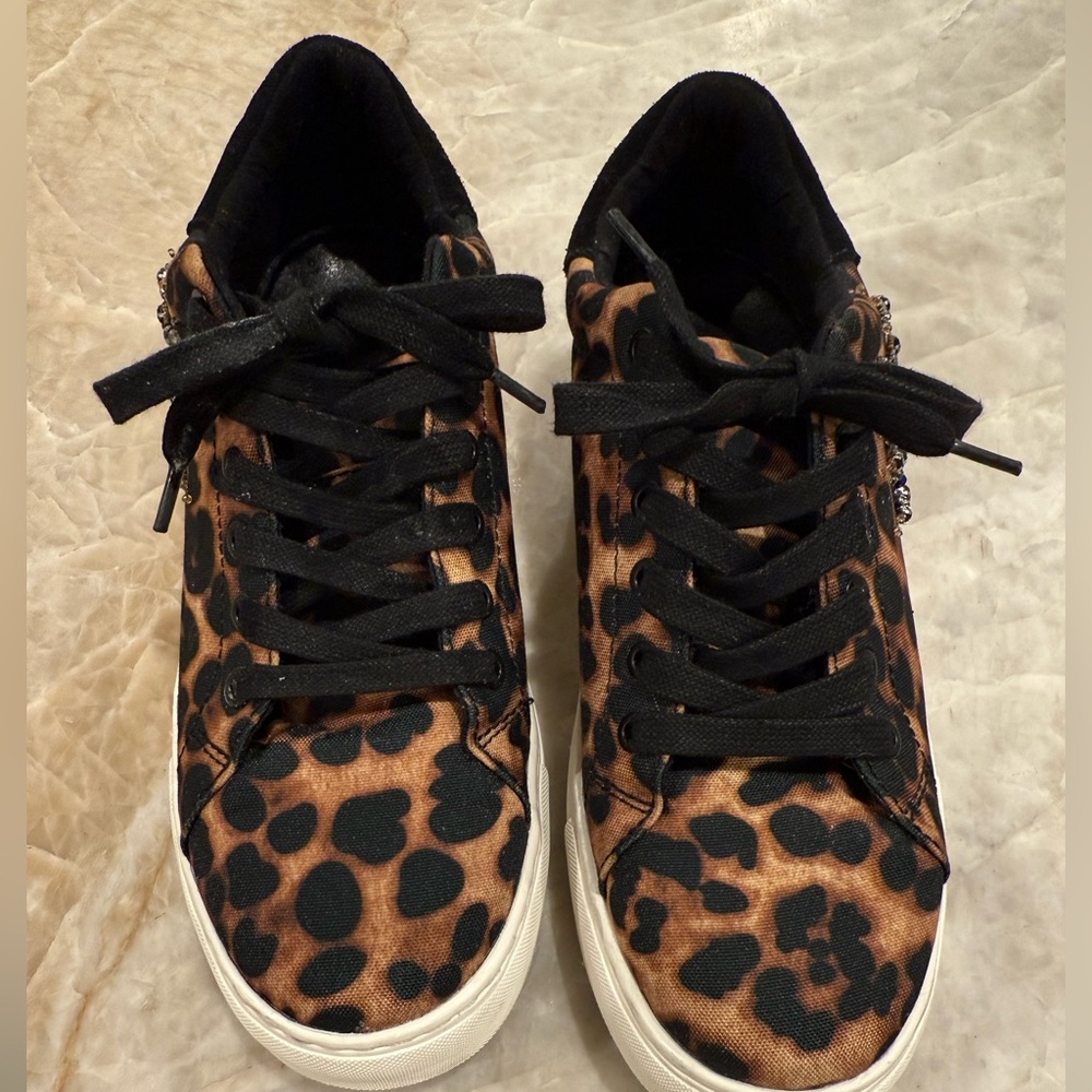 Kurt Geiger leopard Shoes 7.5 like new